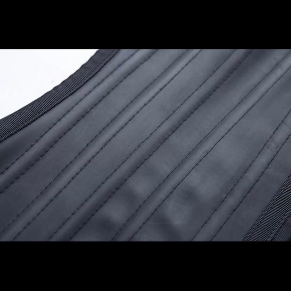 25 Steel Boned Latex Waist Trainer - Picture 5 of 6